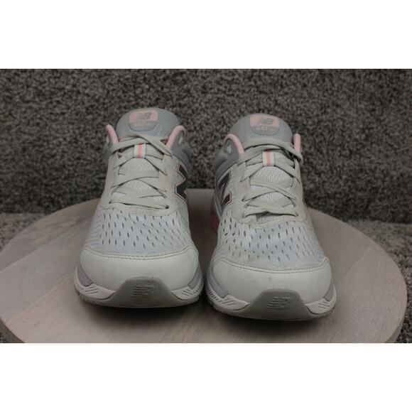 New Balance 806 Sneakers Womens 11 White Gray Pink Tennis Shoes Athletic - Picture 2 of 8